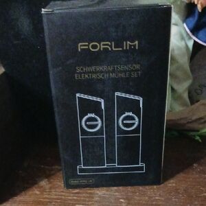 New In Box Enhance Gravity Grinder Set